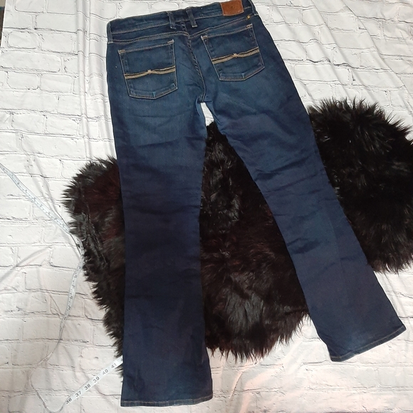 Lucky Brand Charlie Baby Boot Cut Jeans - Picture 10 of 13